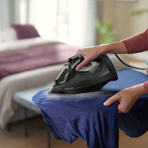 Philips 5000 Series Steam iron DST5040