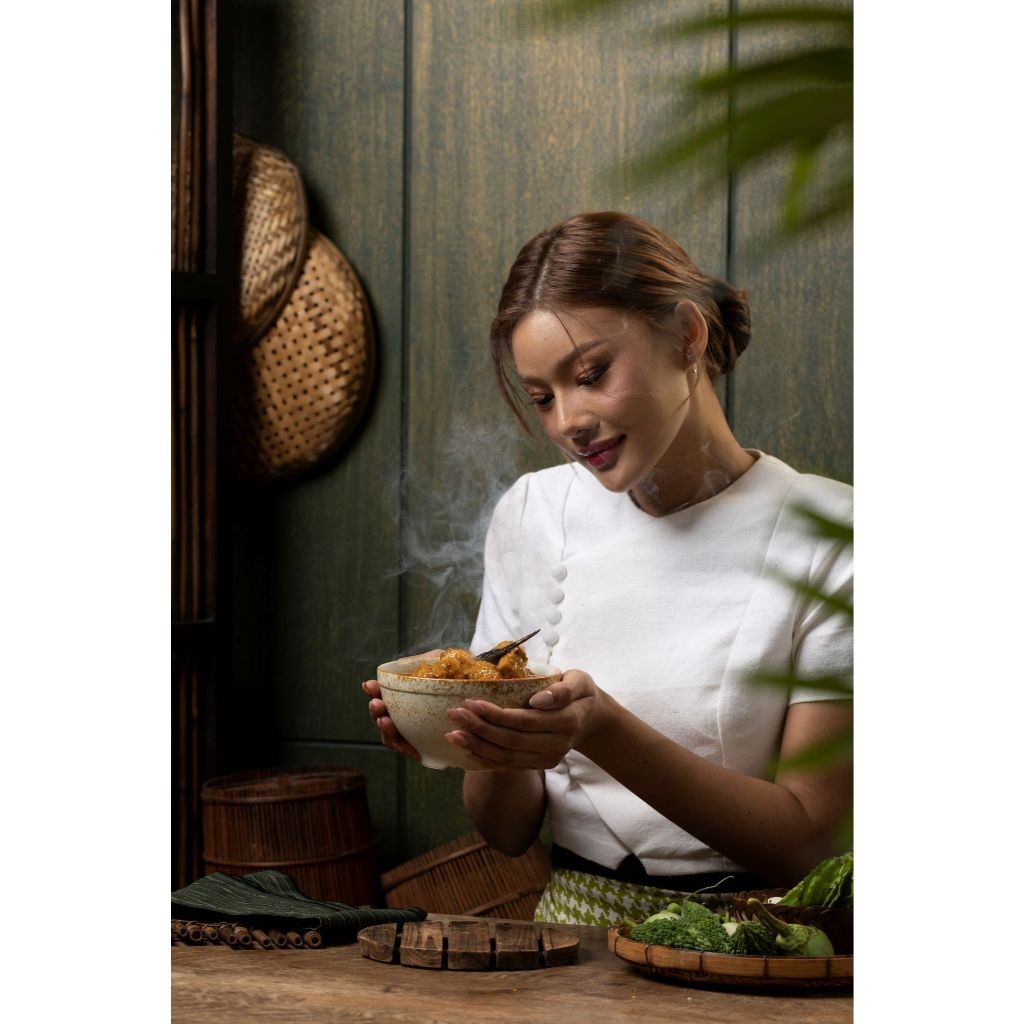 Nantaw Coconut Milk Chicken Curry