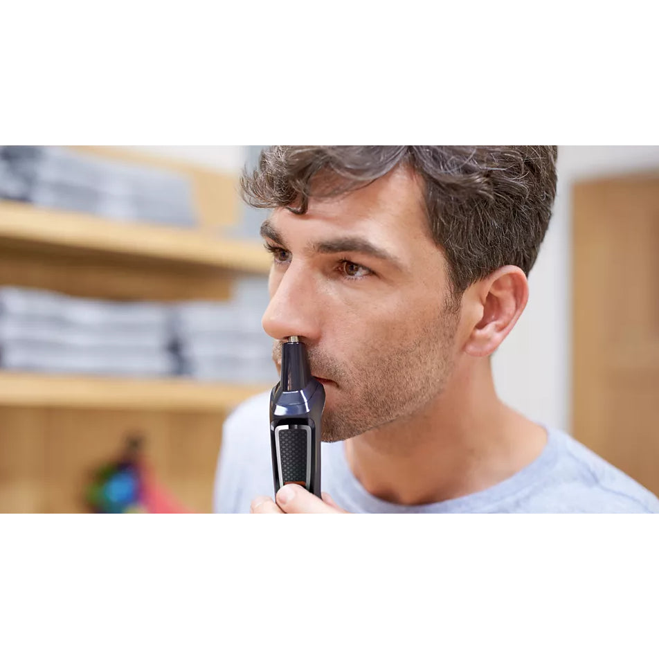 Philips Multigroom series 3000 8-in-1, Face and Hair MG3730