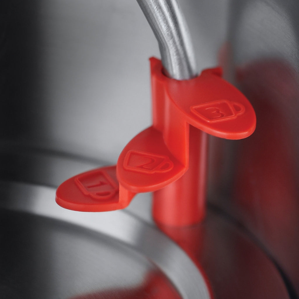 Russell Hobbs 23210-70 Luna Solar Red Kettle